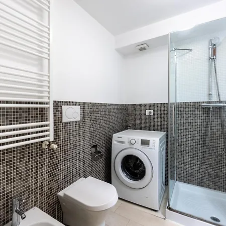 Porta Romana-duomo- Design Loft Apartment Milan